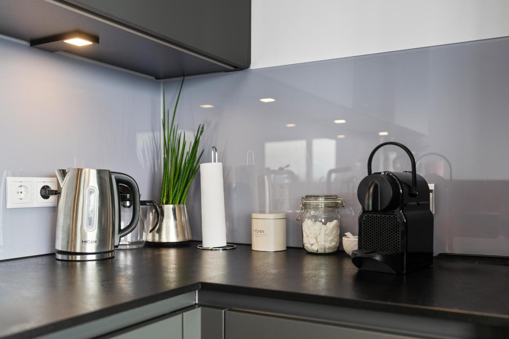 Anytime - Penthouse Mit Terrasse Und Bergsicht Apartment ฟรีดริชส์ฮาเฟน ภายนอก รูปภาพ