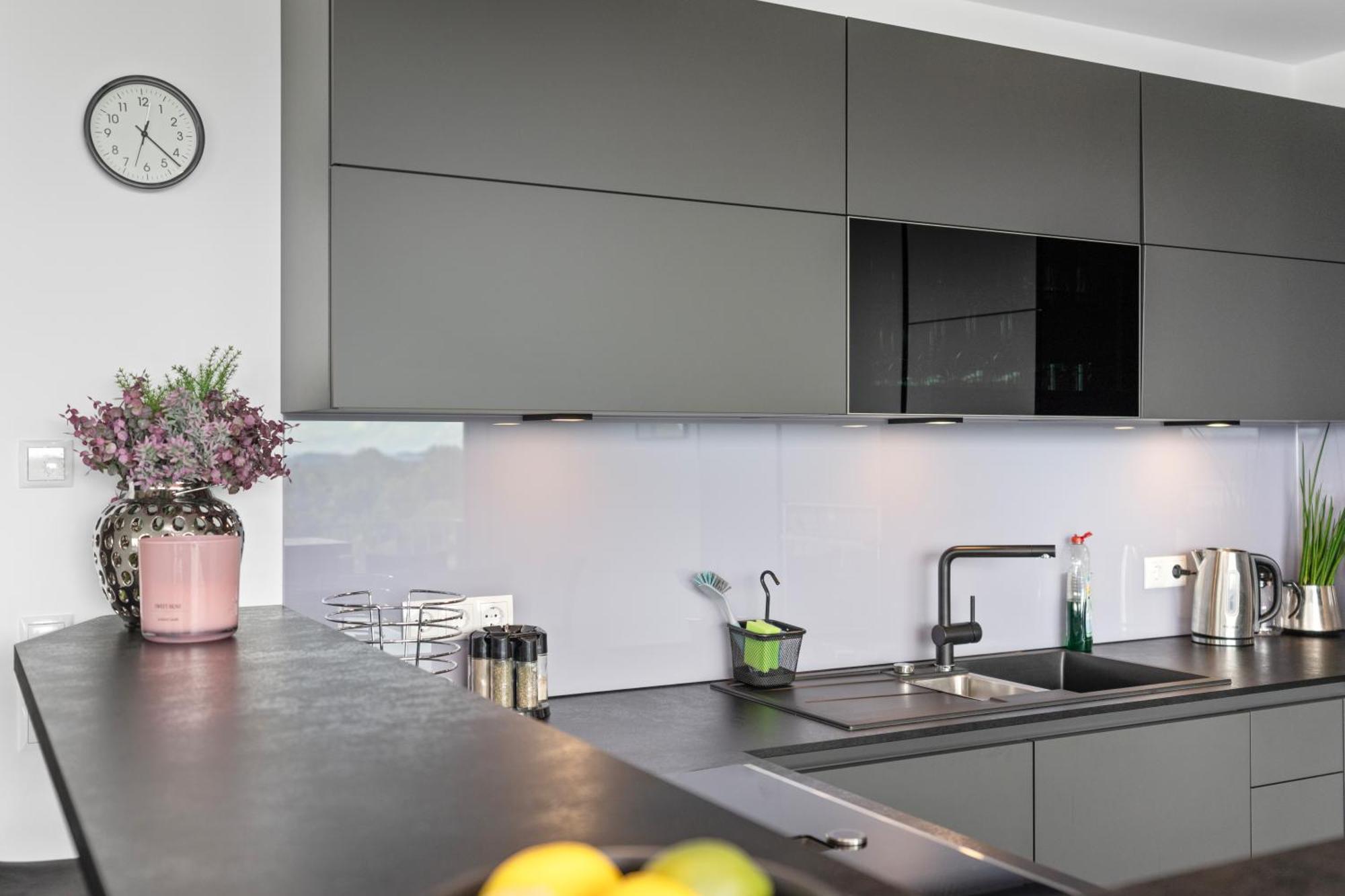 Anytime - Penthouse Mit Terrasse Und Bergsicht Apartment ฟรีดริชส์ฮาเฟน ภายนอก รูปภาพ